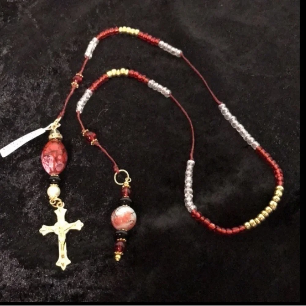 ECCENTRIC HANDCRAFTED Red/White/Black Beaded Bookmark w/Golden Cross